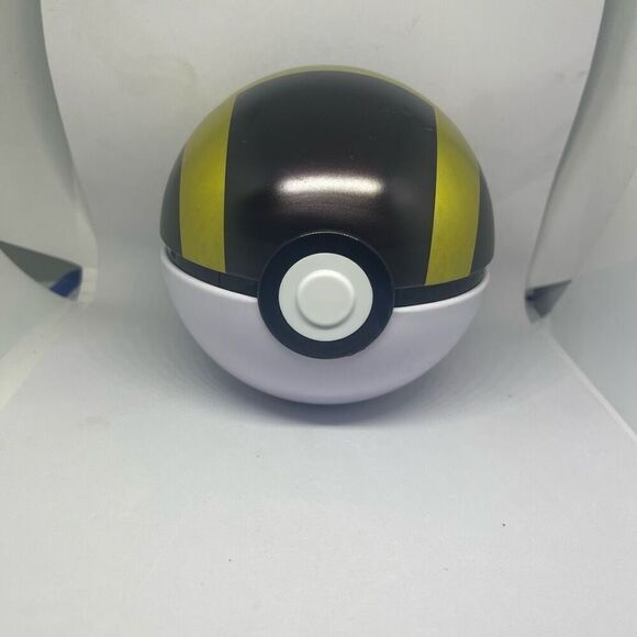 Pokemon Pokeball Ultra Ball D21 (EMPTY NO PACKS)  Prop Display Cosplay Ultraball - Picture 1 of 4